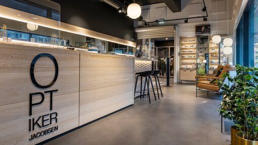 Polyflor Vinyl Flooring for Optiker Jacobsen