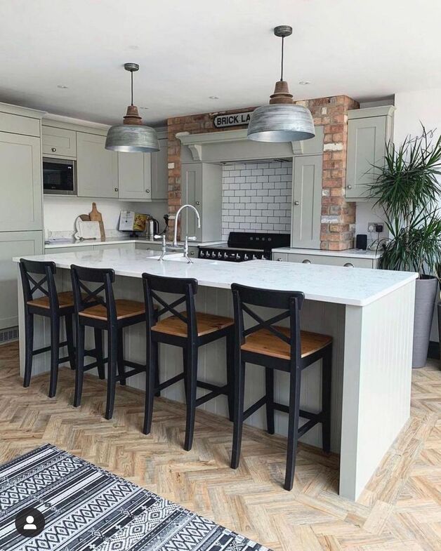 thehouseofdickenstocks polyflor lvt