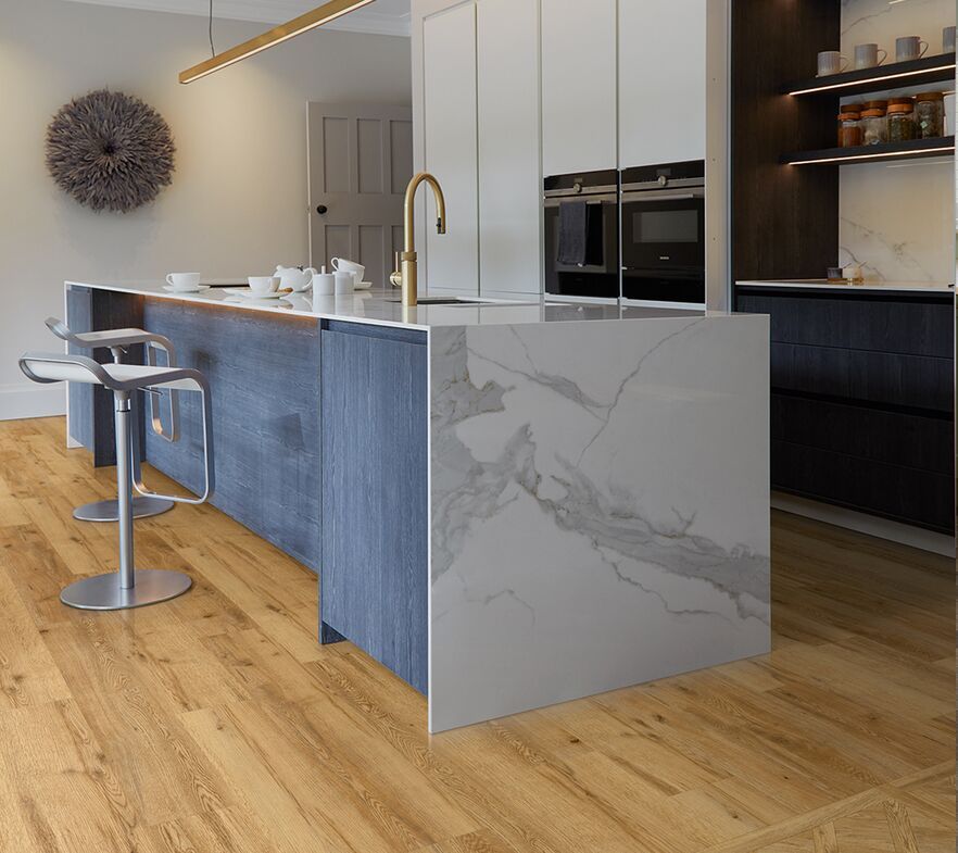 Polyflor vinyl flooring Kitchen - 4099 Sherwood Oak Plank and 4124 Sherwood Oak Versaille
