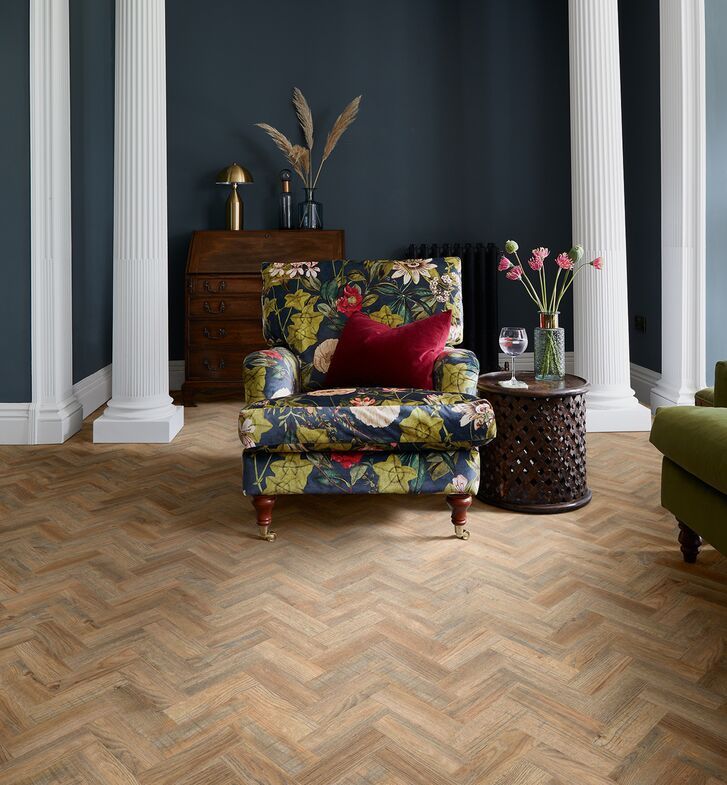 Polyflor vinyl flooring lounge - 2251 Cambridge Parquet