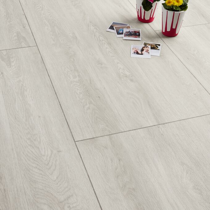 Close up of the Brickwork wood tile effect, Bianco Oak inlaid with Grey Grouting Strip.