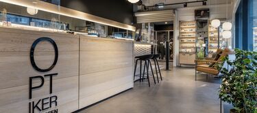Polyflor Vinyl flooring for Optiker Jacobsen